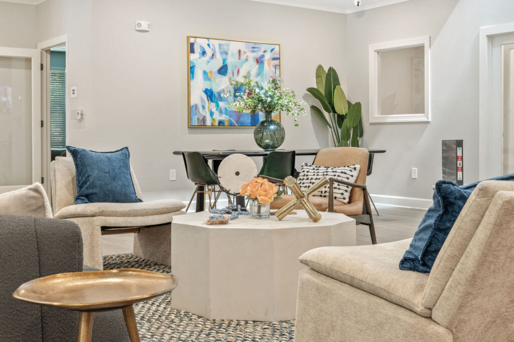 interior - Bridges at Landrum 6